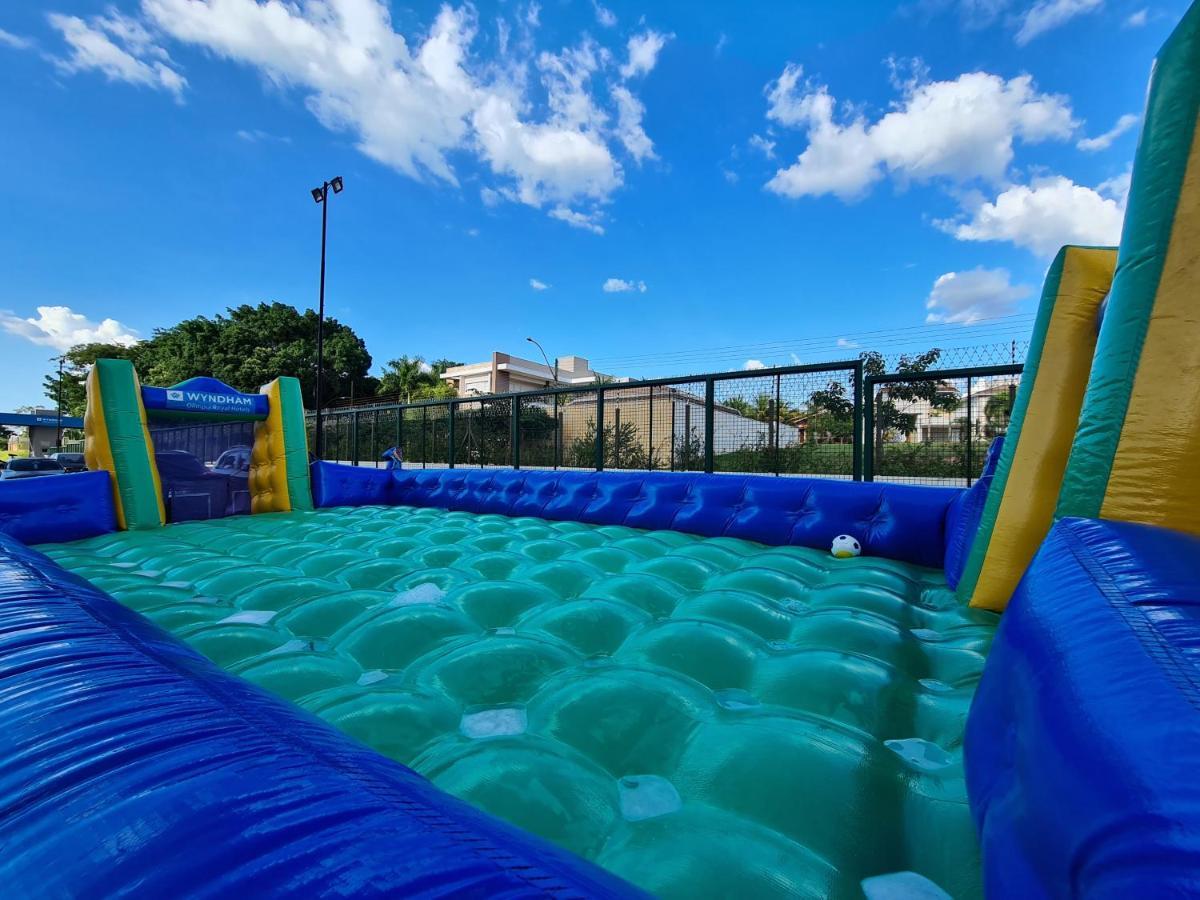 Wyndham Olimpia Royal Hotels Exterior foto A water pillow