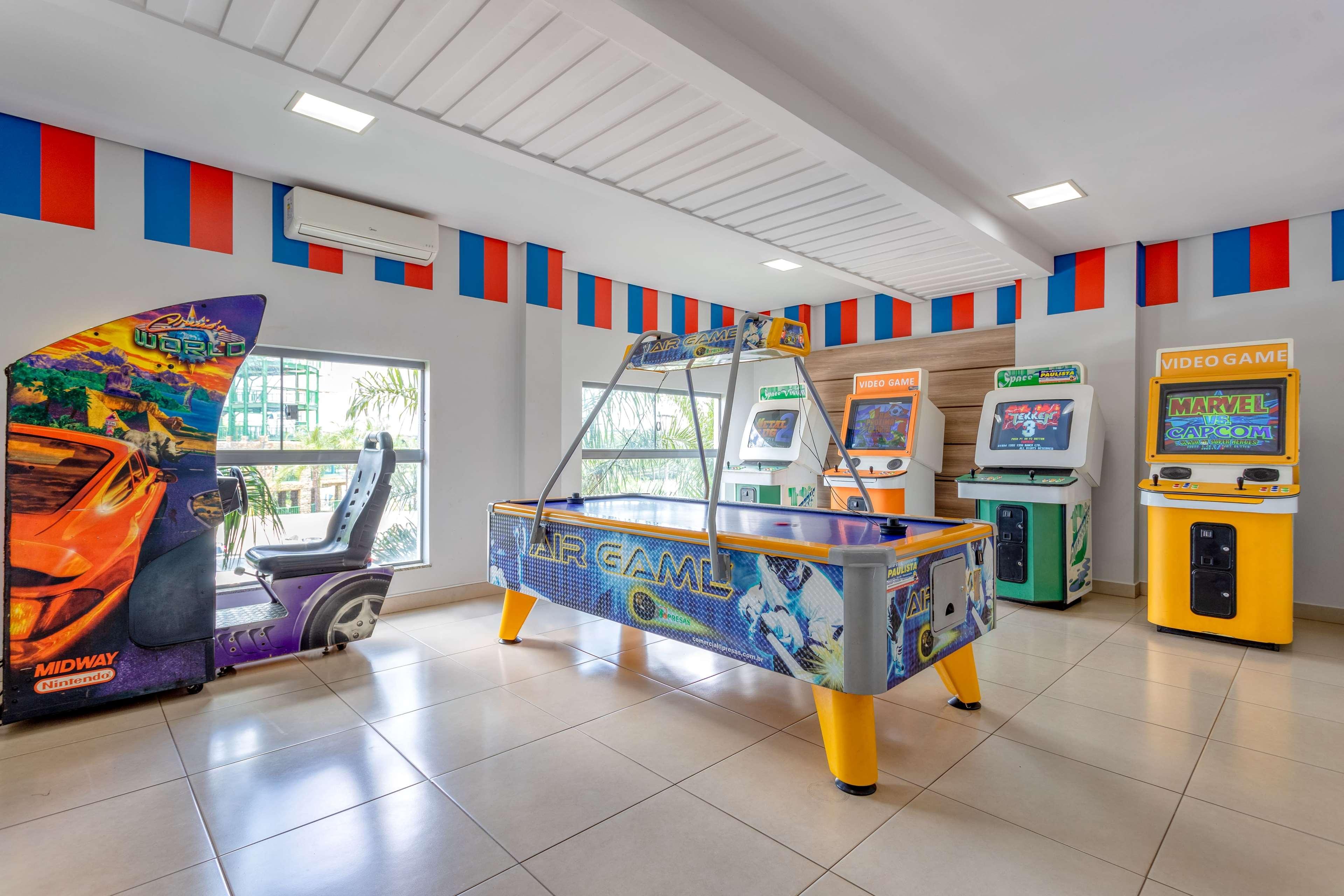 Wyndham Olimpia Royal Hotels Exterior foto The game room