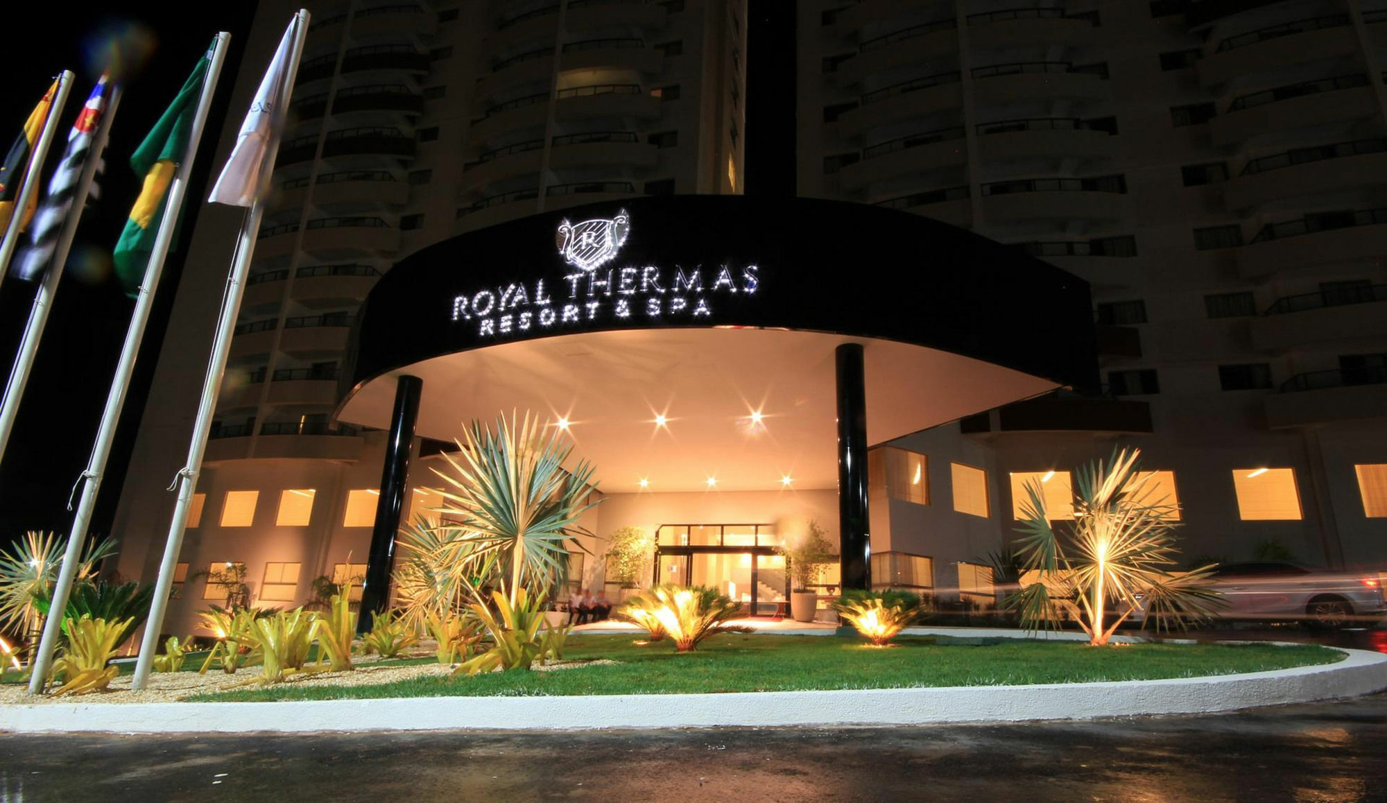 Wyndham Olimpia Royal Hotels Exterior foto Royal Thermae Resort & Spa